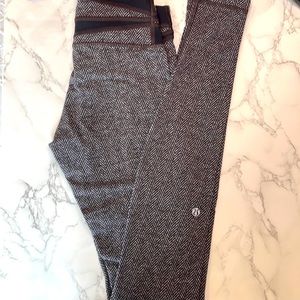 Lululemon Brown Black Print
